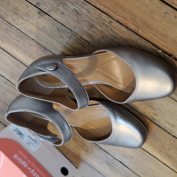 Women's Clarice Mary Jane Block Heel Dress Pumps - Picture 3 of 13